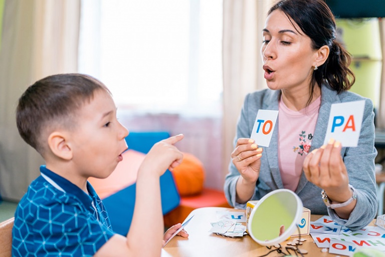 como enseñar a escribir a un niño de 6 años